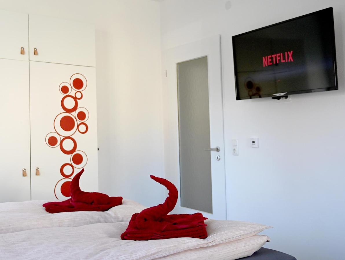 Gemuetliches Appartement Mit Netflix, Nespresso Und Boxspringbett Augsburg Exterior foto